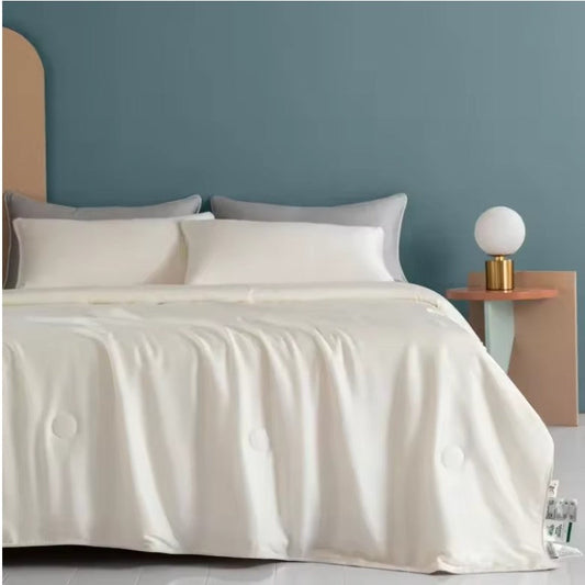 Cooling Blanket Soft Silky Lightweight Quilt