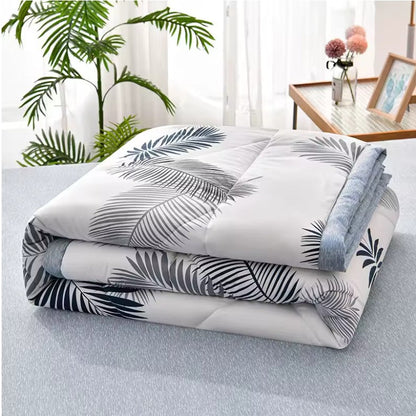 Lightweight Summer Cooling Blanket – Soft, Washable Comforter for Adults & Kids