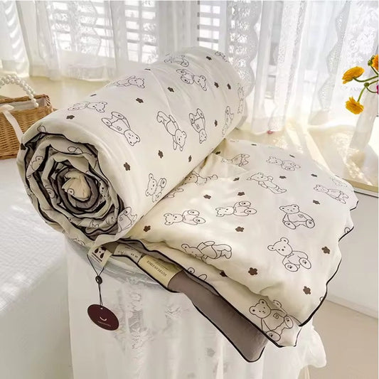 Double Gauze Summer Quilt – Soft & Lightweight Blanket