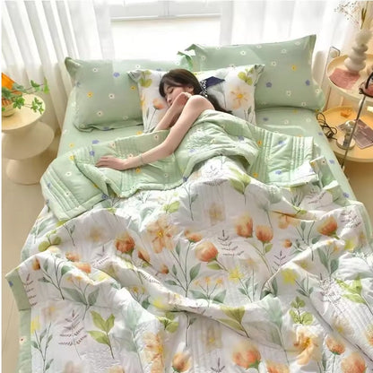 Quilted Queen Size Summer Quilt – Soft Washable Comforter for Bed