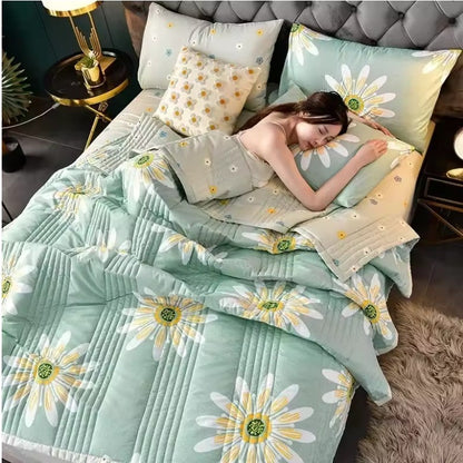 Quilted Queen Size Summer Quilt – Soft Washable Comforter for Bed